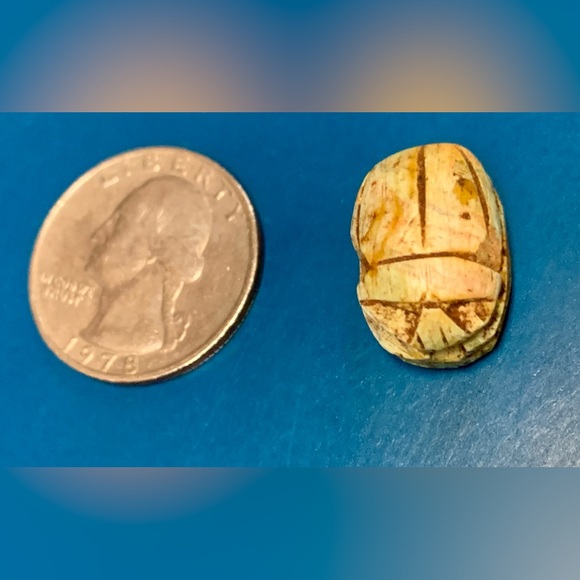 Vintage Hand Carved Egyptian Scarab Beetle Jewelry Bead - Picture 15 of 15